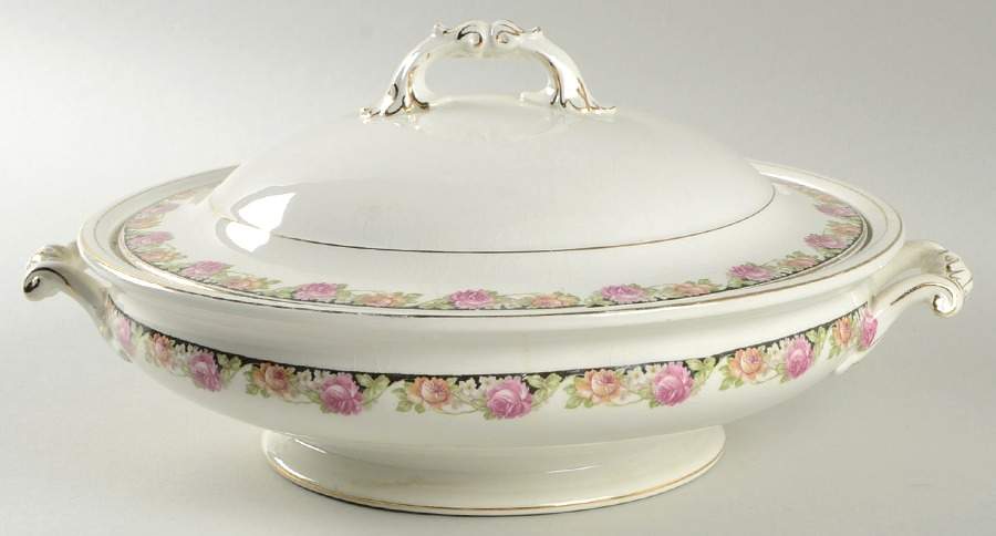 JB233 Round Covered Vegetable by Johnson Brothers-1