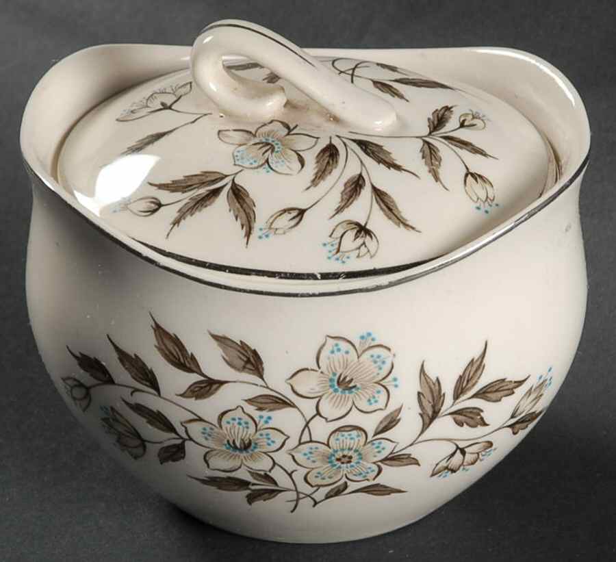 JB238 Sugar Bowl & Lid by Johnson Brothers-1