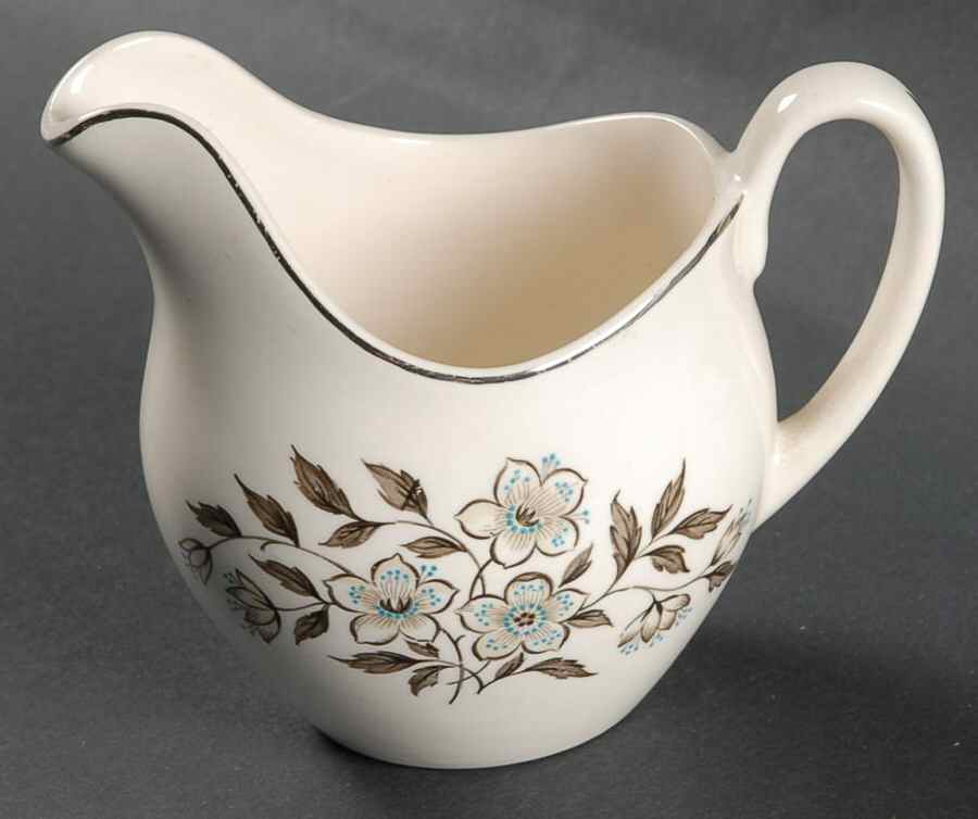 JB238 Creamer by Johnson Brothers-1