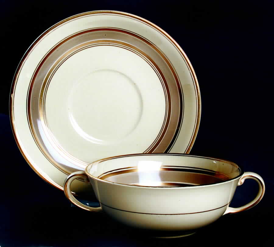 JB239 Flat Cream Soup Bowl & Saucer Set by Johnson Brothers-1