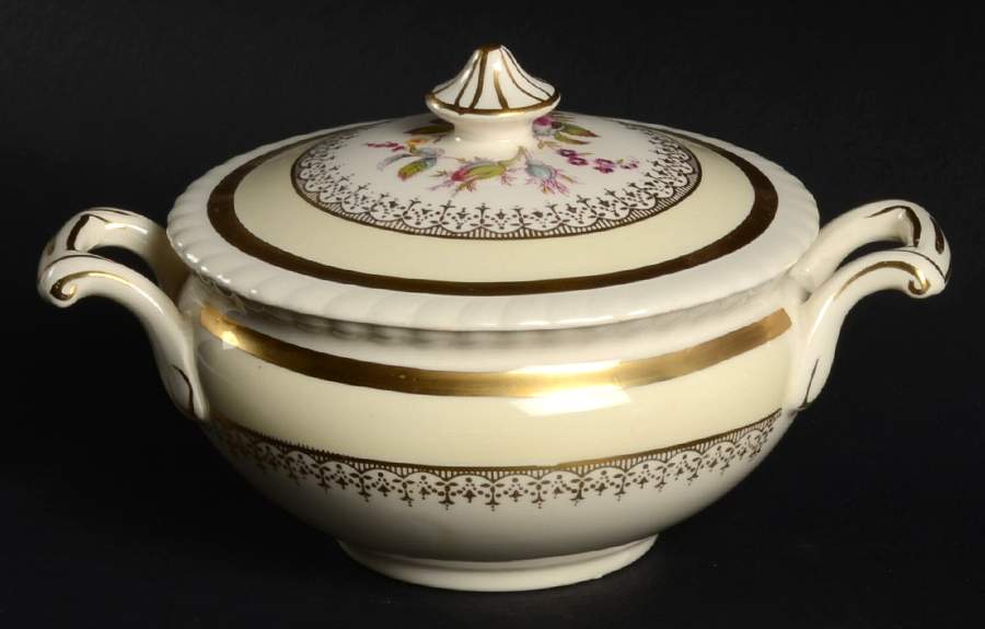 JB33 Sugar Bowl & Lid by Johnson Brothers-1