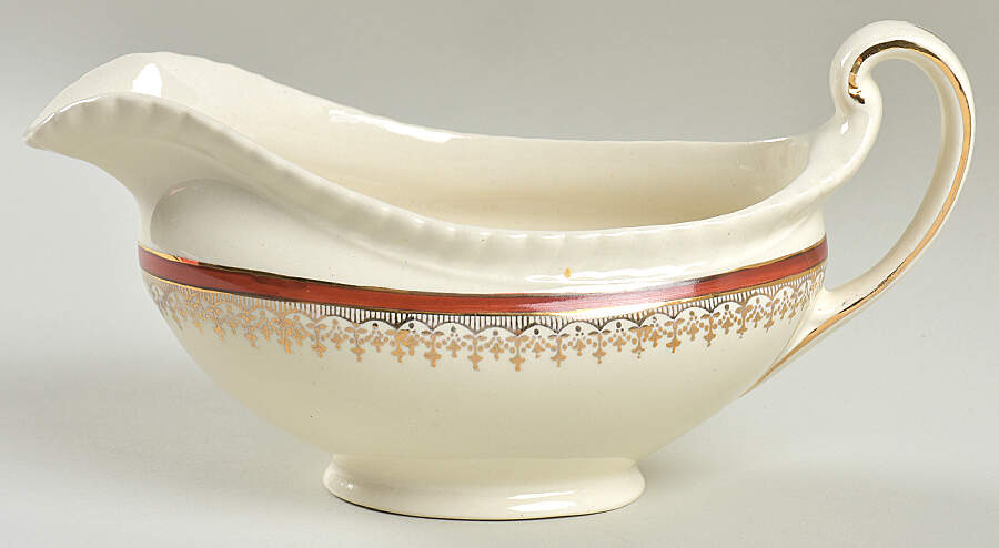 JB47 Gravy Boat by Johnson Brothers-1