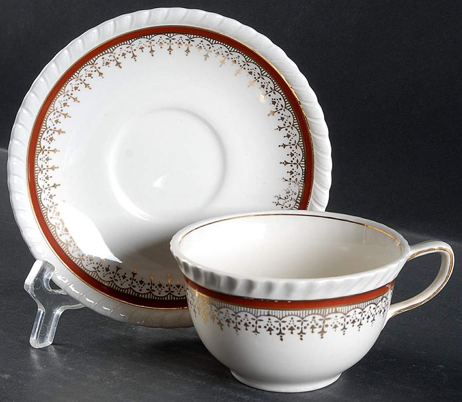JB47 Footed Cup & Saucer Set by Johnson Brothers-1
