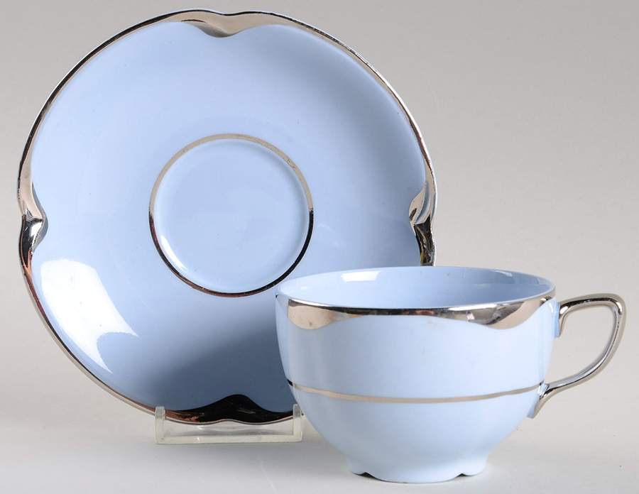 JB52 (GRAYDAWN) Flat Cup & Saucer Set by Johnson Brothers-1
