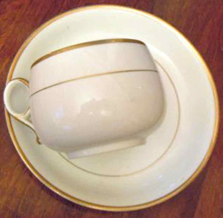 JB70 Flat Cup & Saucer Set by Johnson Brothers-1