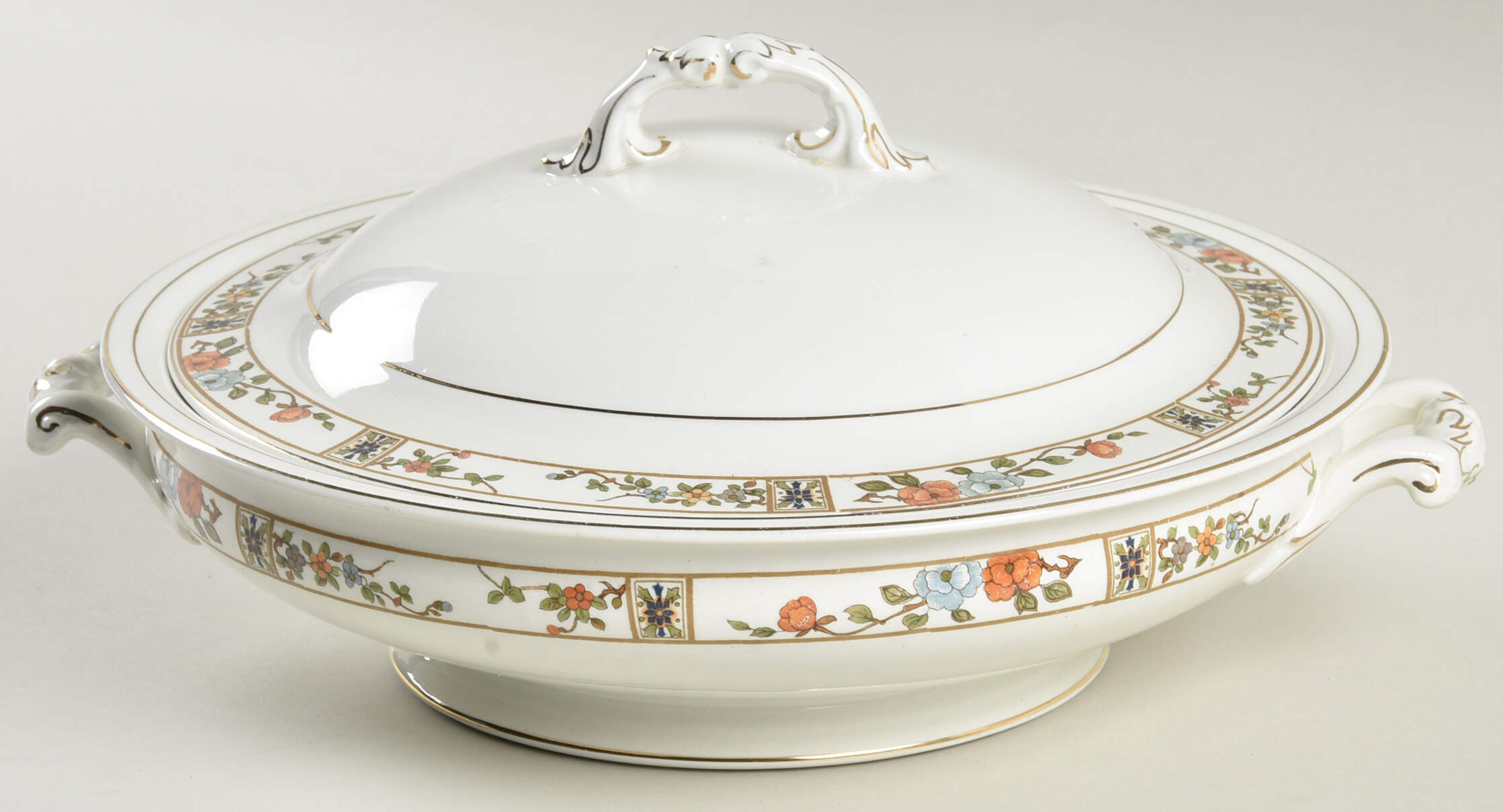 JB71 Lid for Round Vegetable by Johnson Brothers-1
