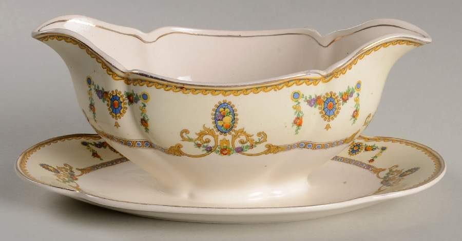The Jewel Gravy Boat with Attached Underplate by Johnson Brothers-1