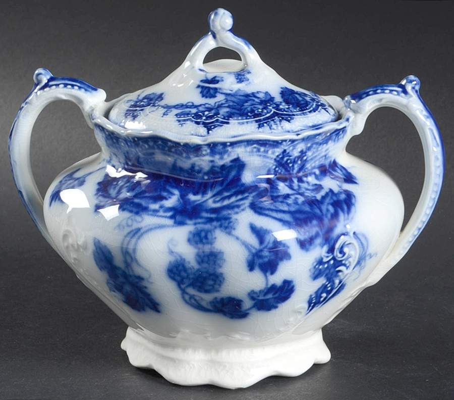 Kenworth (Flow Blue) Sugar Bowl & Lid by Johnson Brothers-1