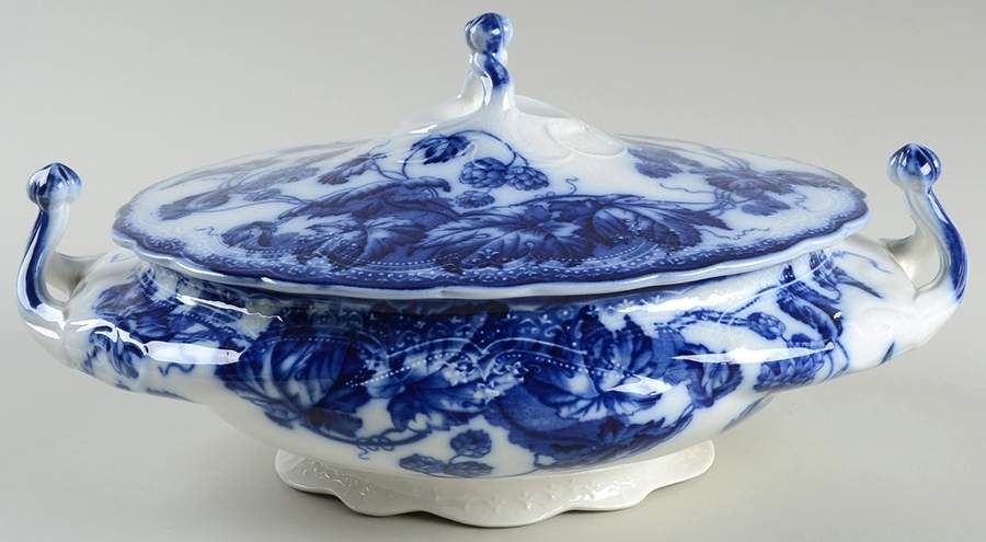 Kenworth (Flow Blue) Oval Covered Vegetable by Johnson Brothers-1