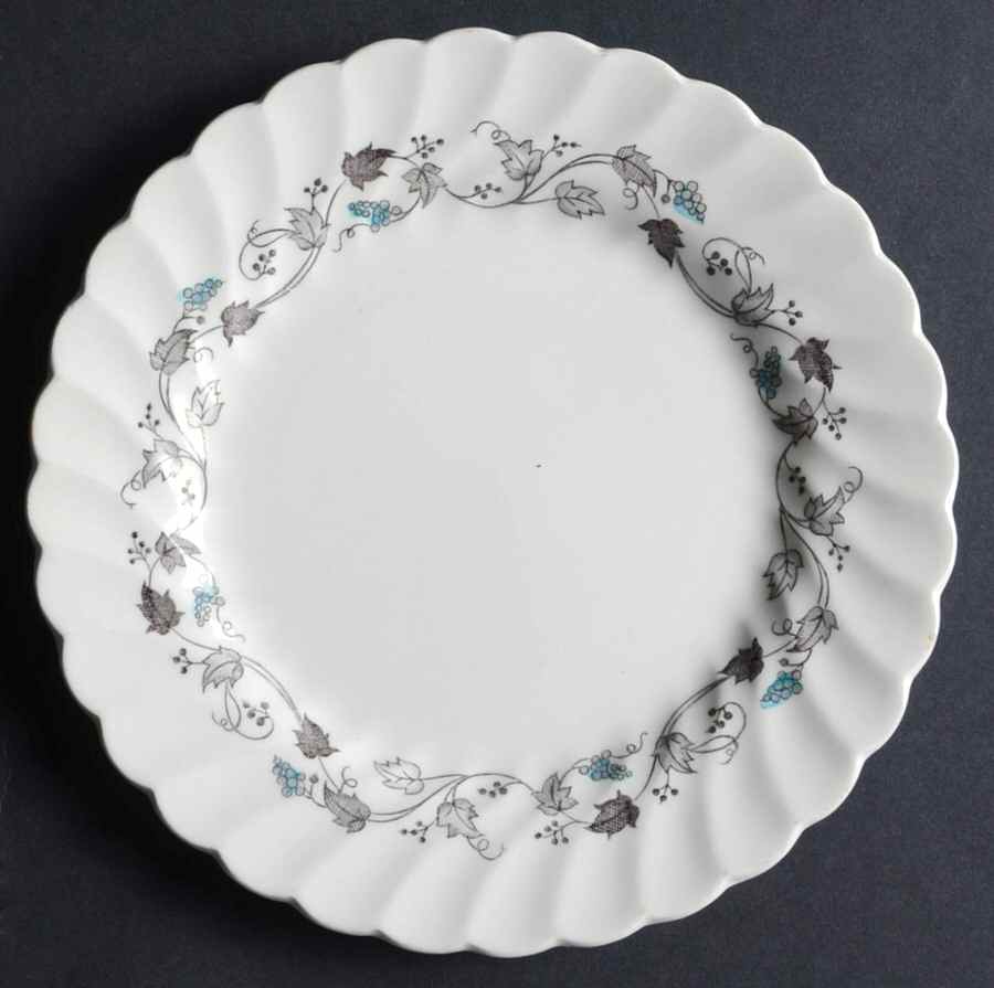 Kensington Bread & Butter Plate by Johnson Brothers-1