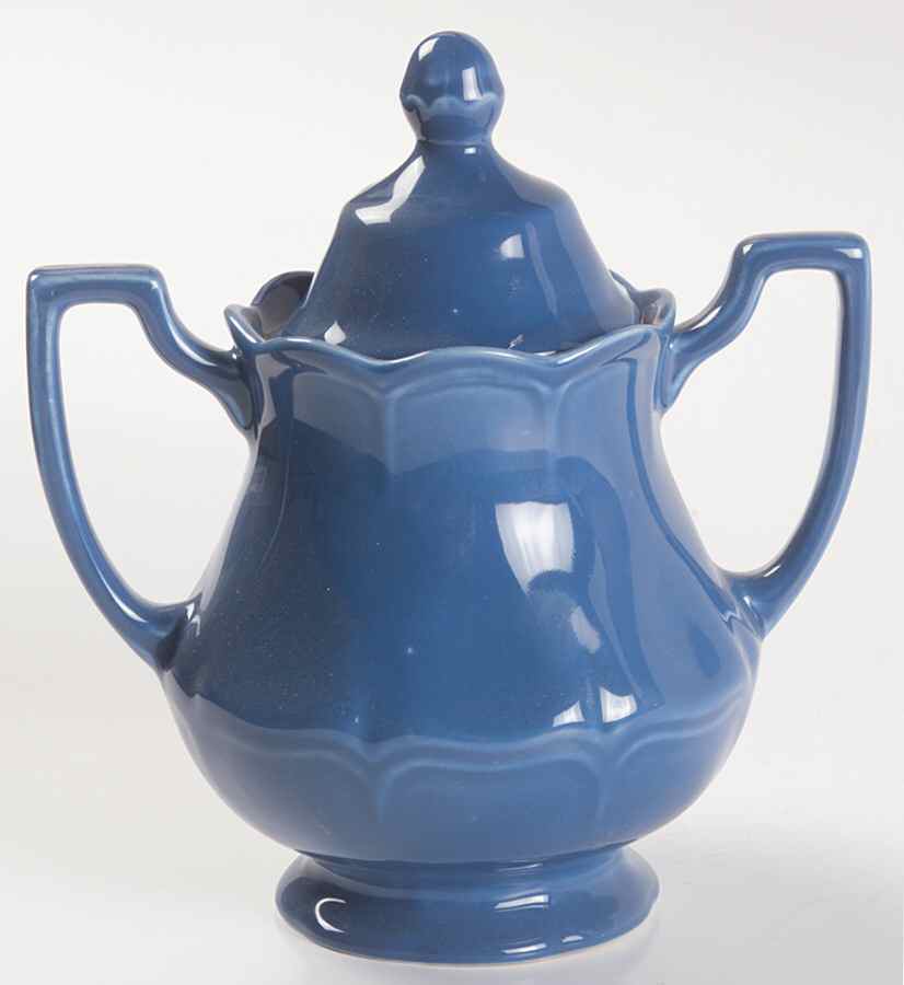 La Rochelle Sugar Bowl & Lid by Johnson Brothers-1