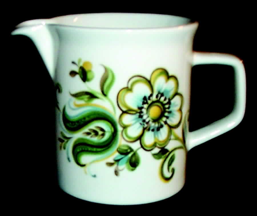 Loreto Creamer by Johnson Brothers-1