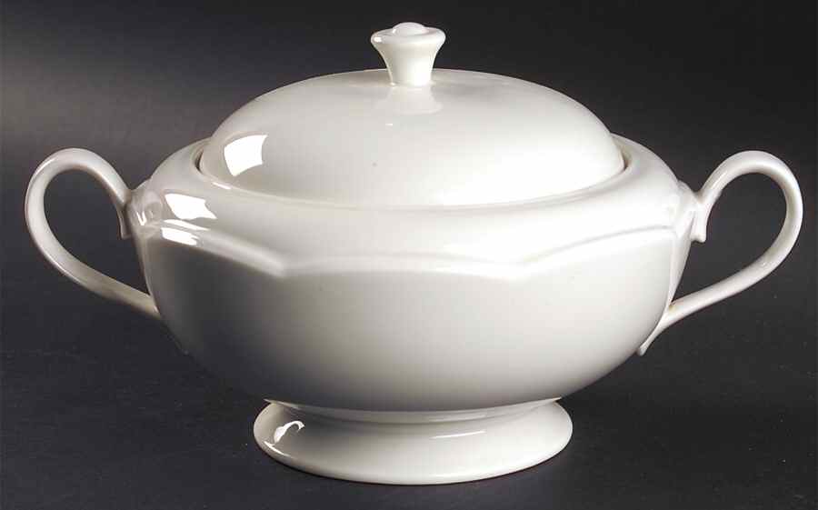 London White Round Covered Vegetable by Johnson Brothers-1