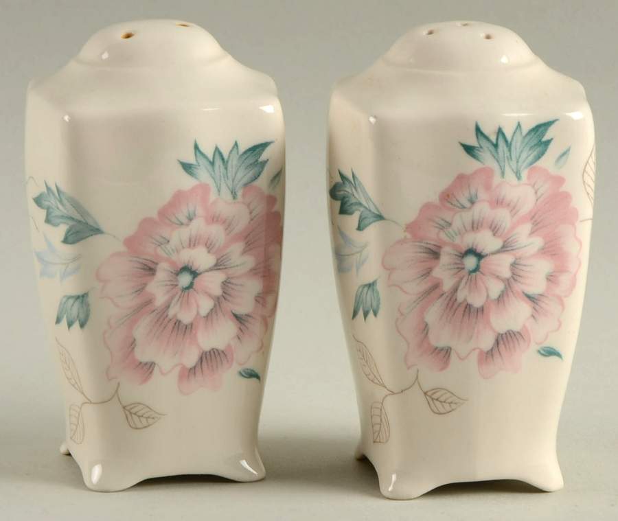 Lynton (Newer) Salt & Pepper Set by Johnson Brothers-1