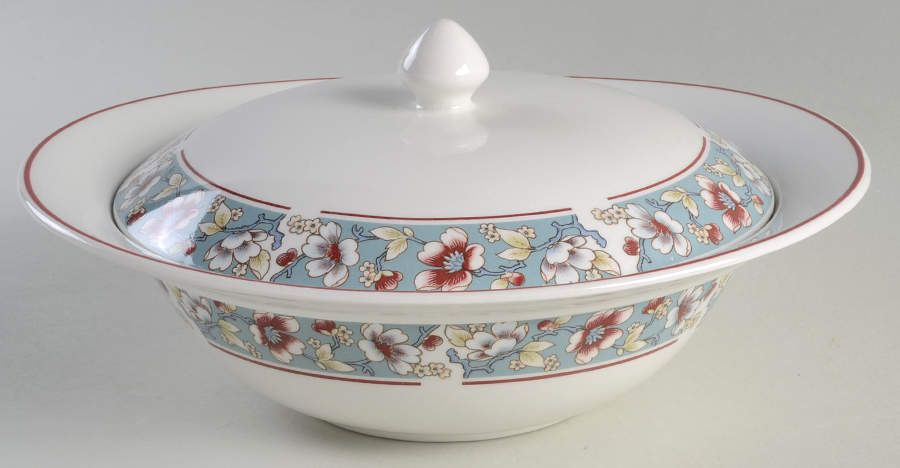 Malvern (Blue Rim) Round Covered Vegetable by Johnson Brothers-1