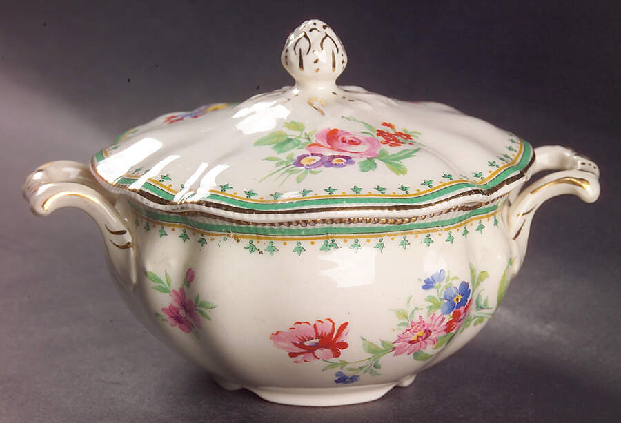 Malvern (Old Staffordshire) Sugar Bowl & Lid by Johnson Brothers-1