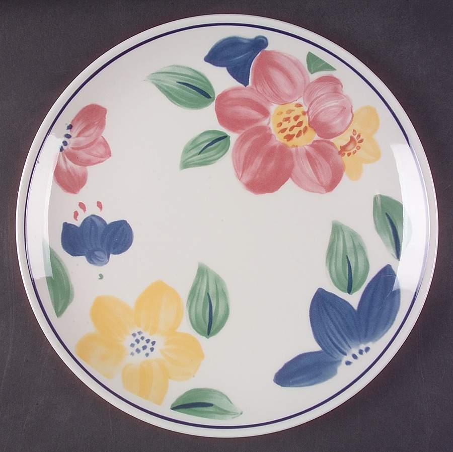 Marie Cake Plate by Johnson Brothers-1