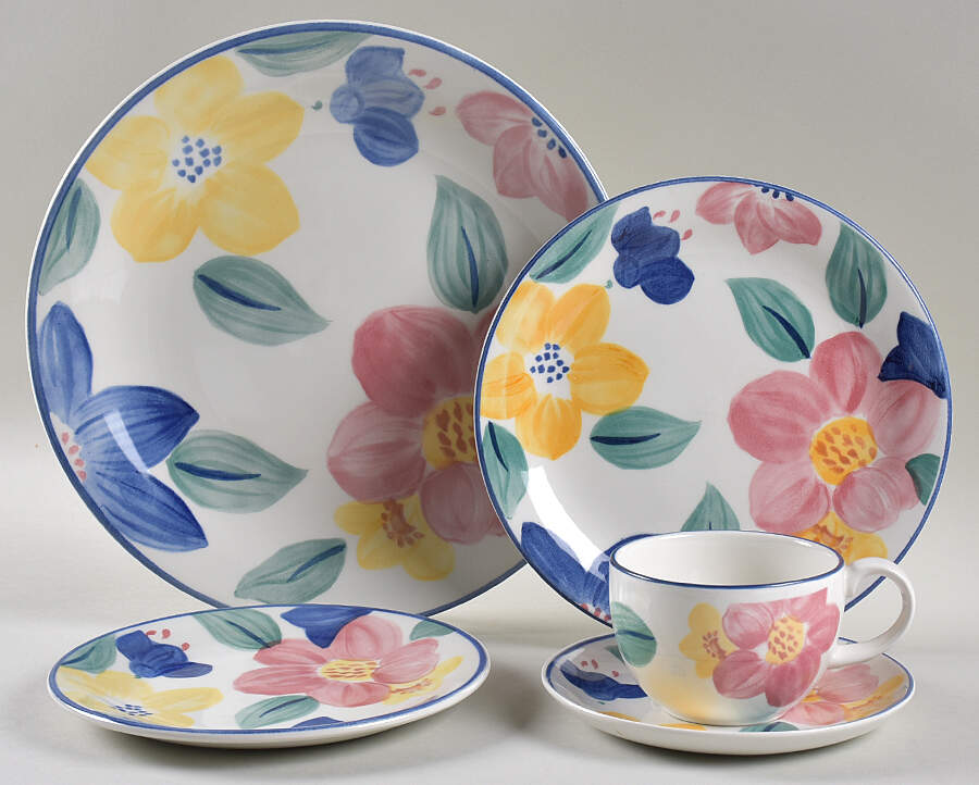 Marie 5 Piece Place Setting by Johnson Brothers-1