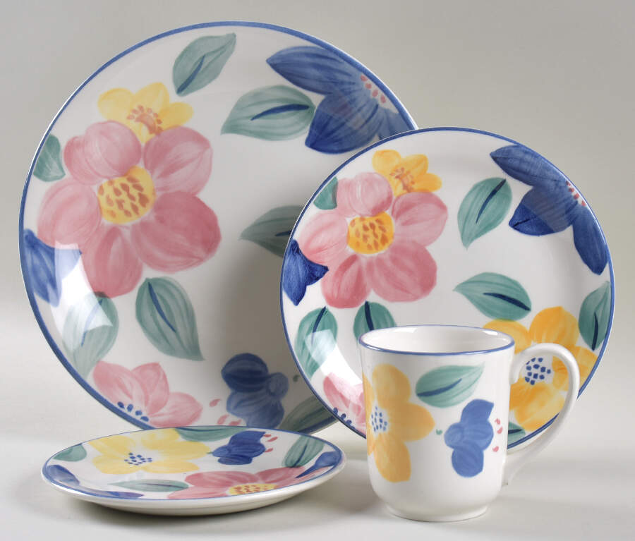 Marie 4 Piece Place Setting by Johnson Brothers-1