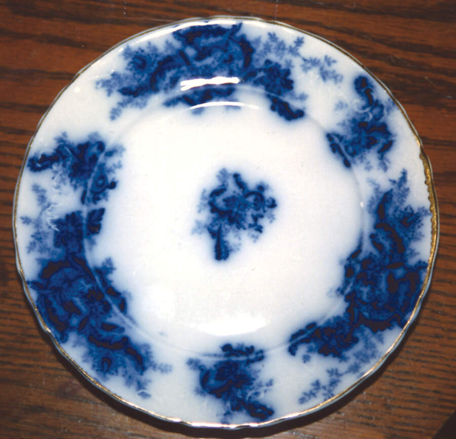 Mentone (Flow Blue) Bread & Butter Plate by Johnson Brothers-1