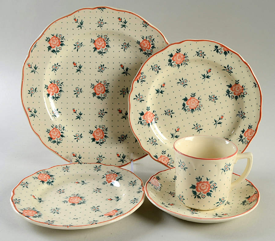 Monticello 5 Piece Place Setting by Johnson Brothers-1