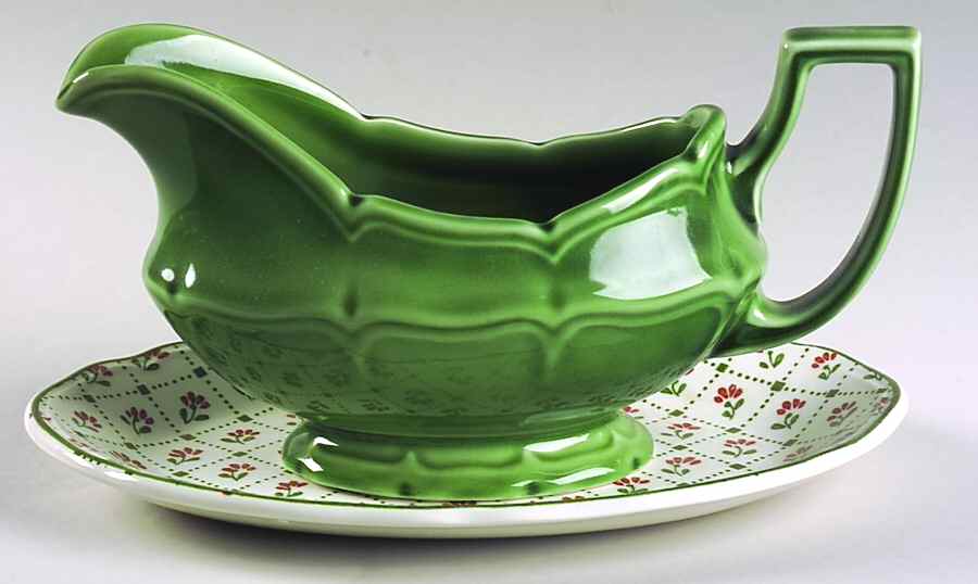 Montpellier Gravy Boat & Underplate/Relish by Johnson Brothers-1