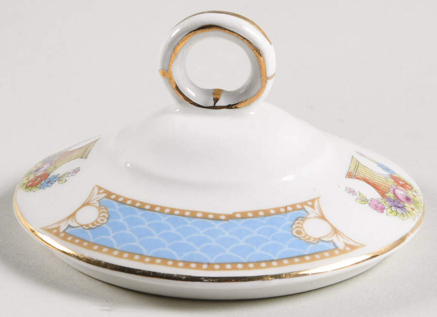 Netherland Lid for Sugar Bowl by Johnson Brothers-1