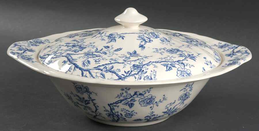 Old Bradbury Blue (Cream Background) Round Covered Vegetable by Johnson Brothers-1