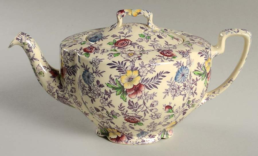 Old English Chintz Lavender Multicolor (Sovereign) Teapot & Lid by Johnson Brothers-1