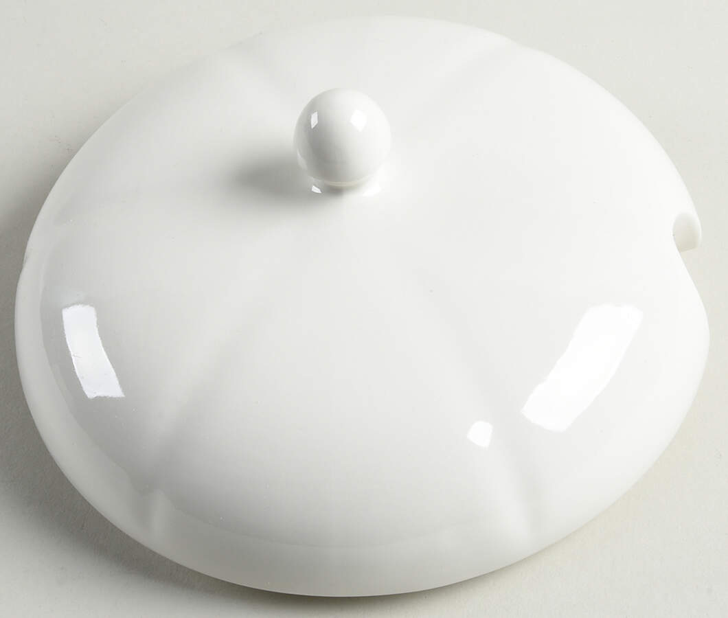 Old English White (Undecorated) Lid for Tureen by Johnson Brothers-1