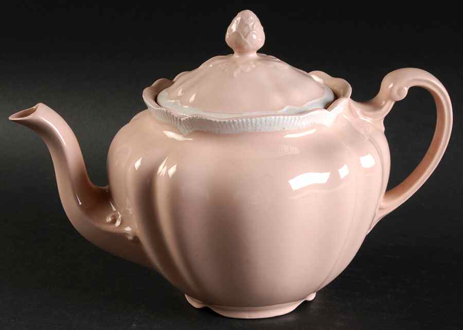 Old Staffordshire Teapot & Lid by Johnson Brothers-1