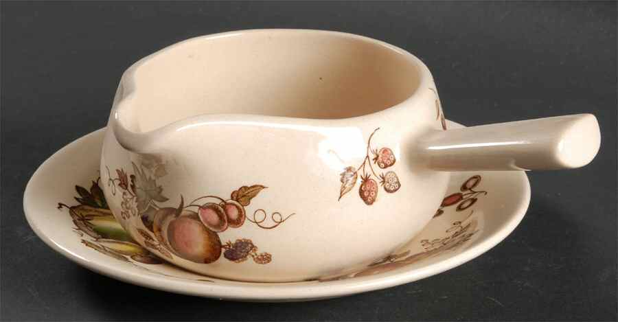 Orchard Gravy Boat & Underplate by Johnson Brothers-1