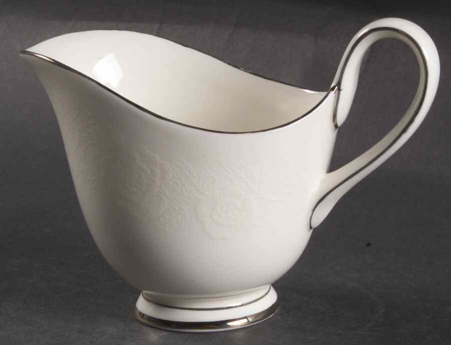 Organdy Creamer by Johnson Brothers-1