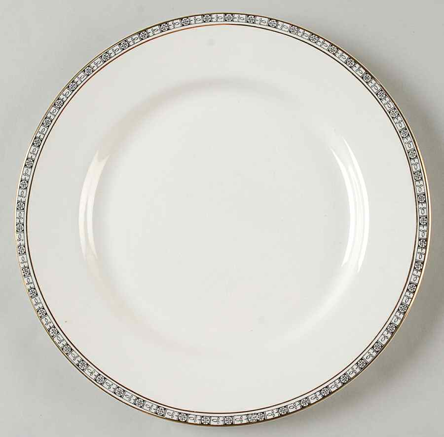 The Orkney Luncheon Plate by Johnson Brothers-1