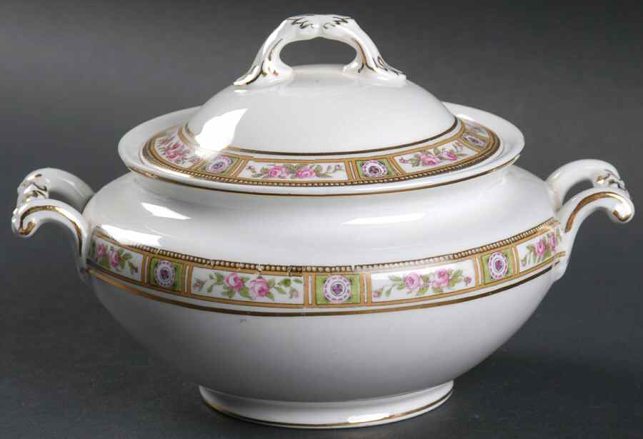 Ormsby Sugar Bowl & Lid by Johnson Brothers-1