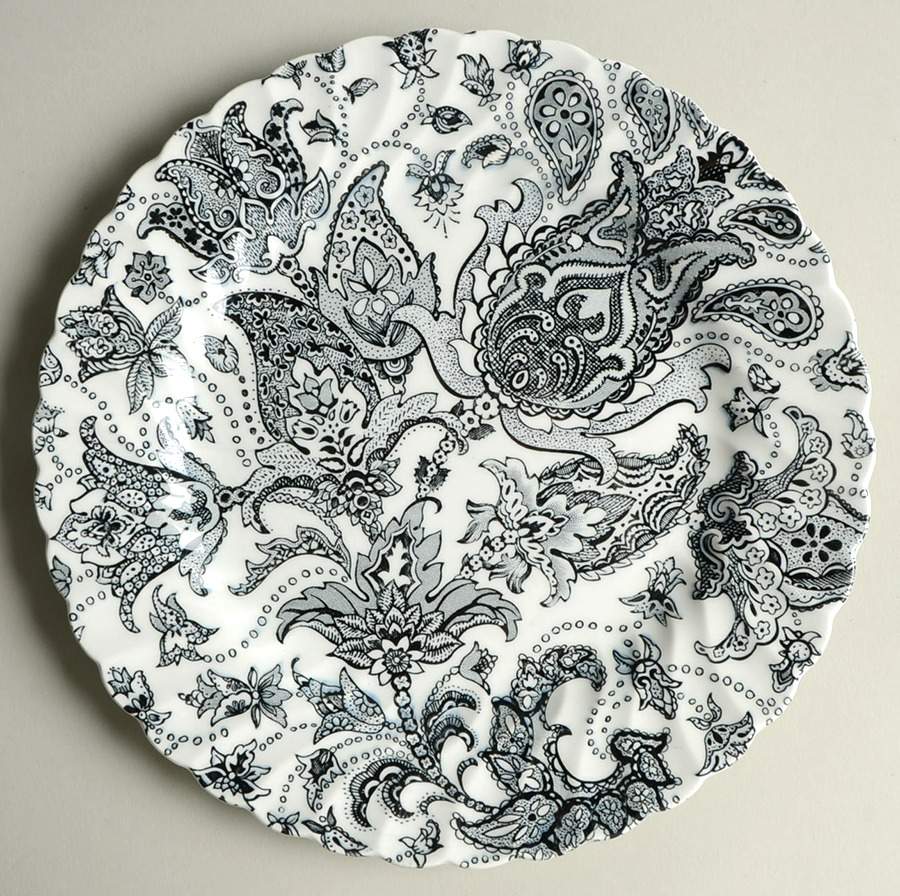 Paisley Black Luncheon Plate by Johnson Brothers-1