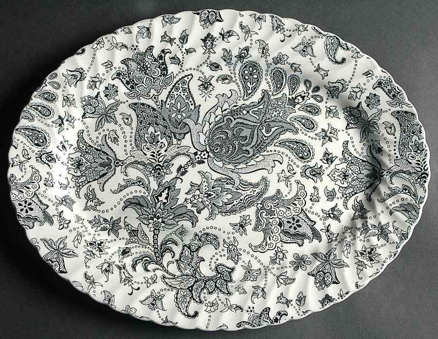 Paisley Black 14" Oval Serving Platter by Johnson Brothers-1