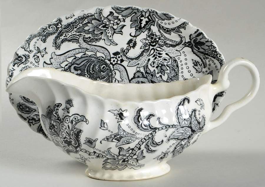Paisley Black Gravy Boat & Underplate/Relish by Johnson Brothers-1