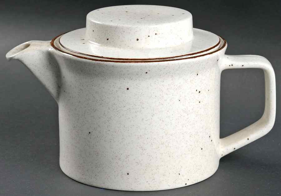 Patio Brown Teapot & Lid by Johnson Brothers-1