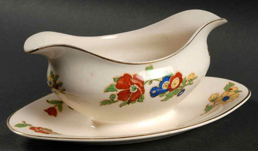 Poppy Gravy Boat with Attached Underplate by Johnson Brothers-1