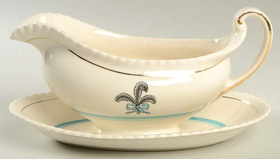Prince of Wales Gravy Boat & Underplate/Relish by Johnson Brothers-1