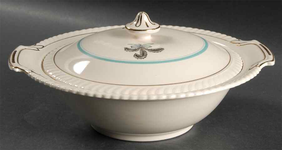 Prince of Wales Round Covered Vegetable by Johnson Brothers-1