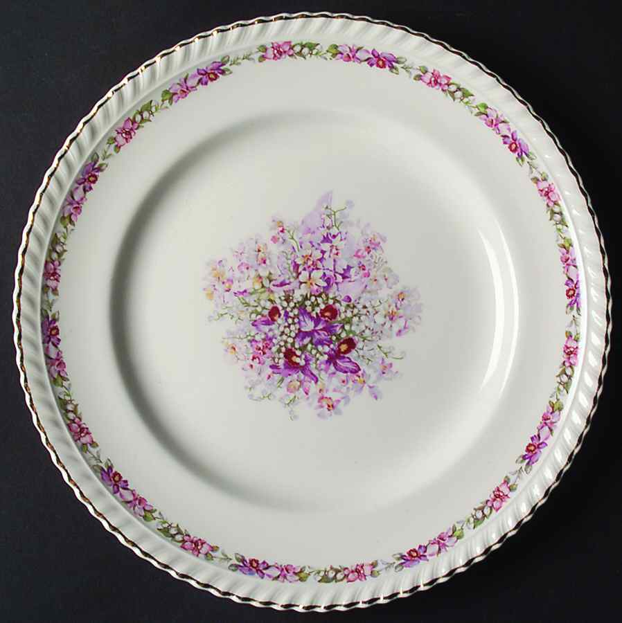 Queen's Bouquet Luncheon Plate by Johnson Brothers-1