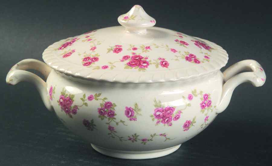 Rambler Rose Sugar Bowl & Lid by Johnson Brothers-1