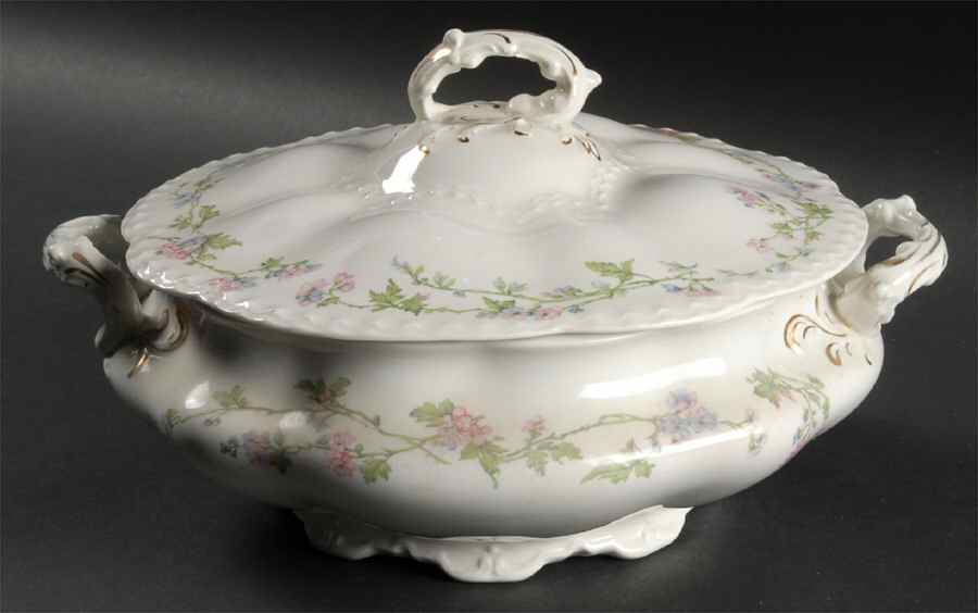 The Regent Round Covered Vegetable by Johnson Brothers-1