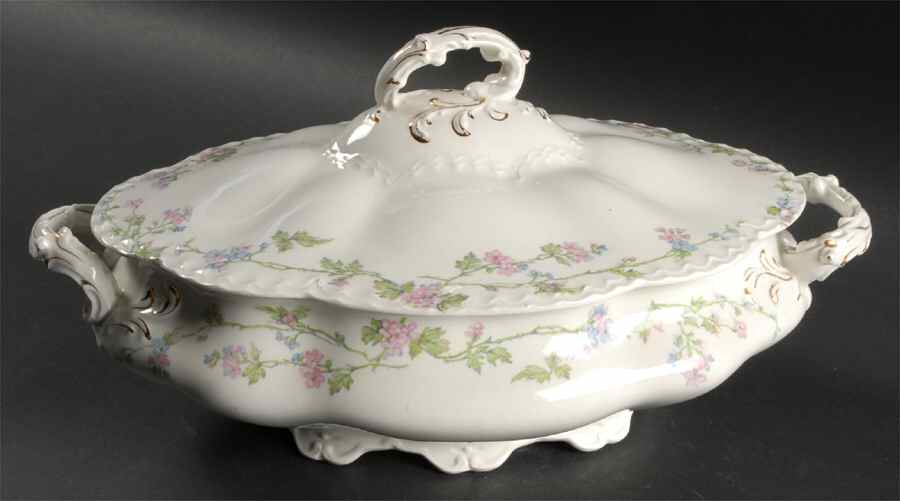 The Regent Oval Covered Vegetable by Johnson Brothers-1