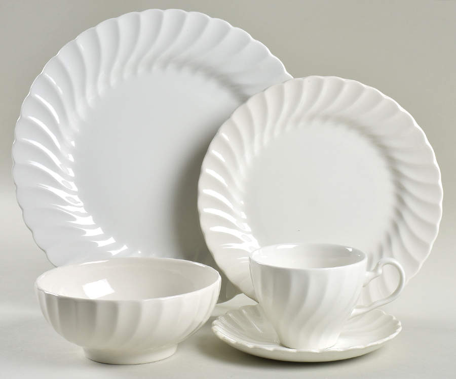 Regency (Made in England, Earthenware Ironstone) 5 Piece Place Setting by Johnson Brothers-1