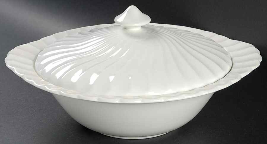Regency (Made in England, Earthenware Ironstone) Round Covered Vegetable by Johnson Brothers-1