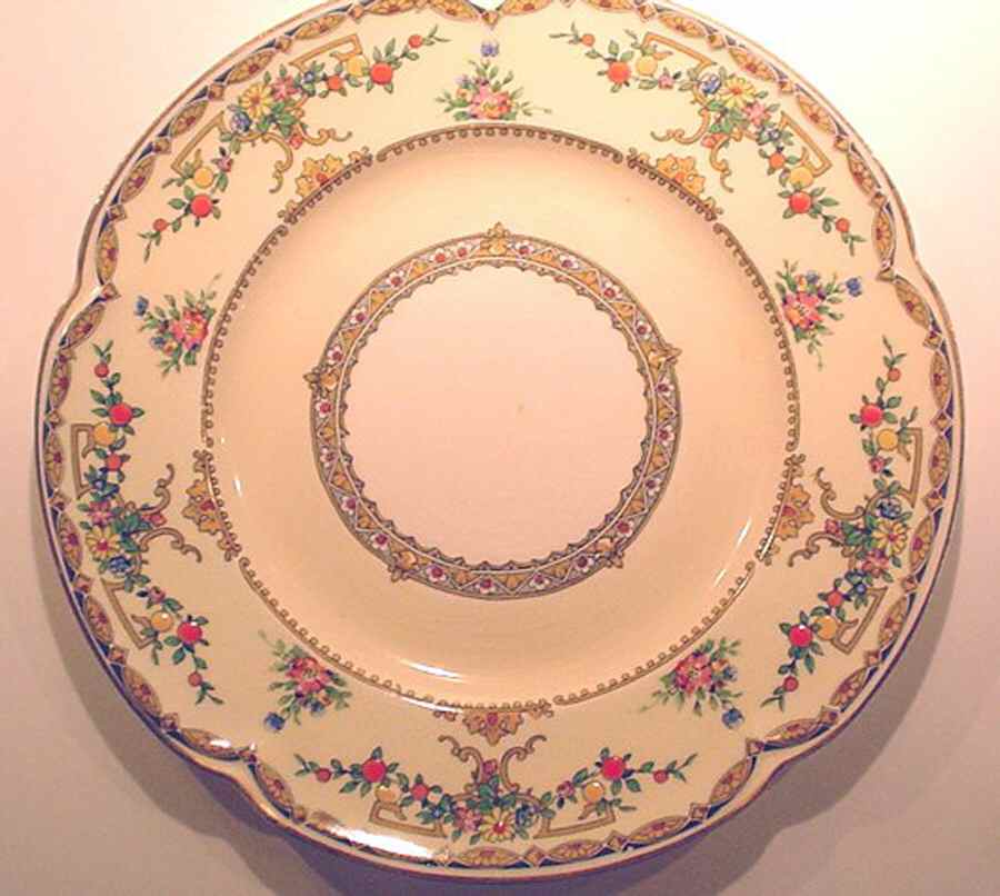 Richelieu Dinner Plate by Johnson Brothers-1