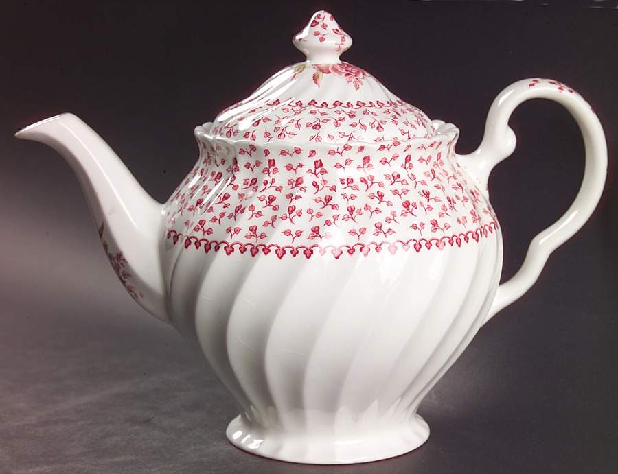 Rose Bouquet Pink Teapot & Lid by Johnson Brothers-1